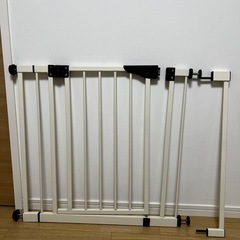日本育児　ベビーゲートの画像
