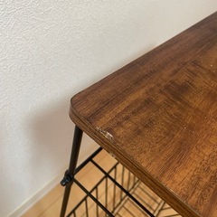 【終了】サイドテーブルの画像