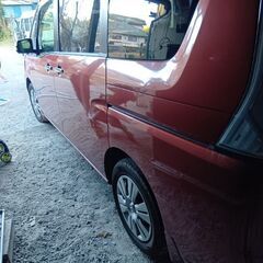 27年式　セレナの画像