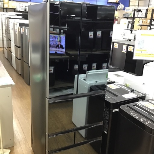 #B-27【ご来店頂ける方限定】TOSHIBAの6ドア冷凍冷蔵庫です