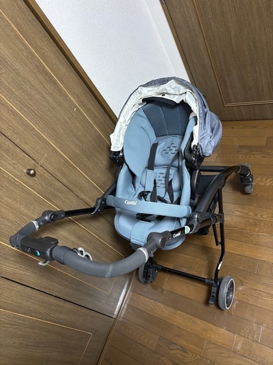 COMBI A型ベビーカー