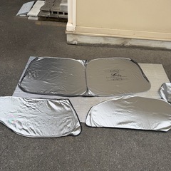 ハイエース ワイド専用 Levolva（レヴォルヴァ）サンシェード 3点セットの画像