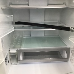 #B-26【ご来店頂ける方限定】Panasonicの6ドア冷凍冷蔵庫ですの画像