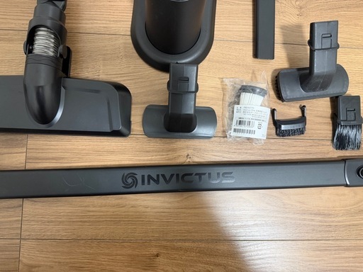 美品 インビクタスワン コードレスクリーナー INV-102 24年製 掃除機