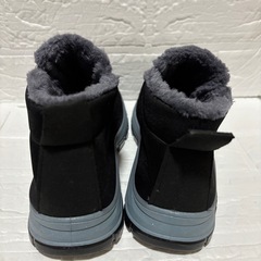新品　起毛スノーシューズ 軽量防寒スニーカー　滑り止め　25.5の画像