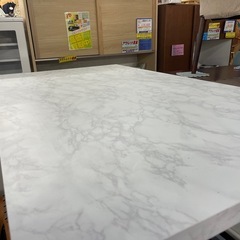 ダイニチテーブル テーブルのみ 合板 金属製脚 ホワイト 中古   の画像