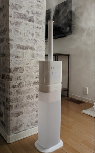 新品　加湿器　大容量　８L 超音波式　LEDライト　乾燥対策／花粉症対策　タワー型　