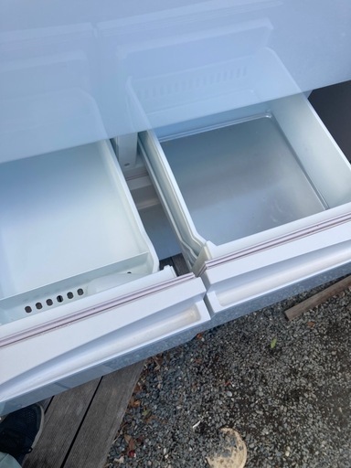 ※洗浄済 TOSHIBA 6ドアファミリー冷蔵庫 大容量 
2021年製
