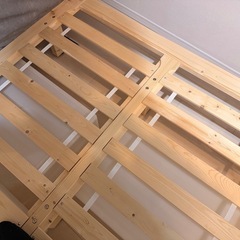 ダブルベッドマットレス付きの画像