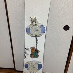 スノーボード　キスマ−クのビンディング付きの画像