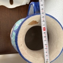 花柄が可愛い花瓶　の画像