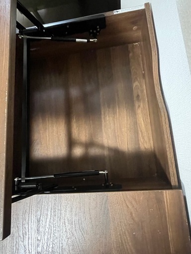 ニトリ　昇降テーブル
