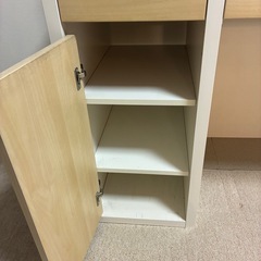 IKEAデスクの画像