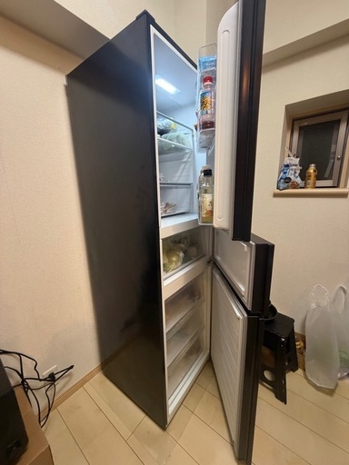 【取引中】2025年製271L冷蔵庫 