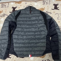 クシタニインナージャケットサイズLの画像