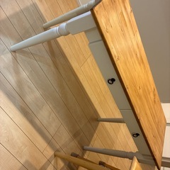 おしゃれラベンダーデスクの画像