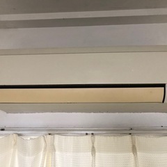 壊れてるエアコン
の画像