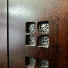 アンティーク食器棚の画像