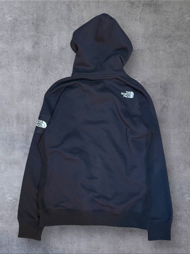 【美品】THE NORTH FACE NT62349 スクエアロゴフーディ XS