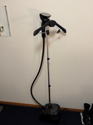 スタンド型スチームアイロン