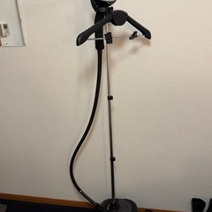スタンド型スチームアイロンの画像