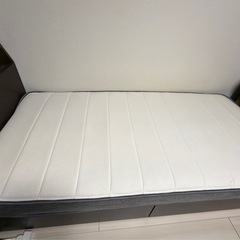 シングルベッド＋コイルマットレスの画像