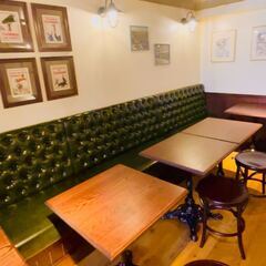 飲食店ホールスタッフ（週1日～・1日3時間稼働～可能／時給1300円～／シフト自由）の画像