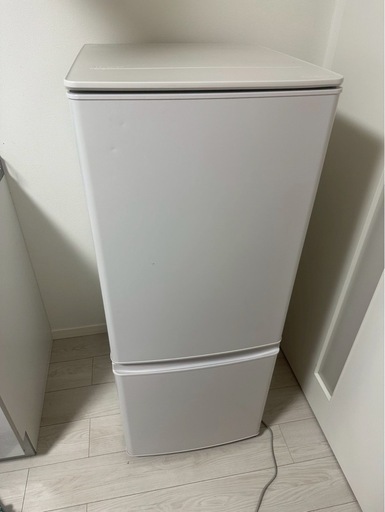 ?激安?✨美品✨SHARP 3ドアガラスストップ冷蔵庫の通販はau PAY 