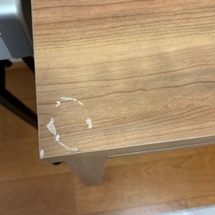 パソコンデスクにも学習机にもなりますの画像