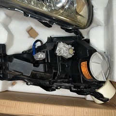 VLAND製の86/BRZ用ヘッドライトです。 型番：YAA-FT86-0297の画像