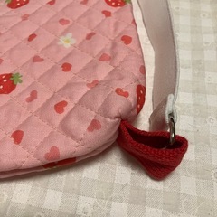 ハンドメイド＊防災クッションカバー＊いちご🍓の画像