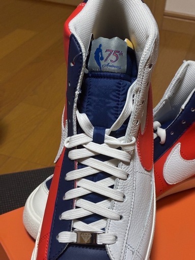 新品未使用品NIKE スニーカーNBA 75周年記念品