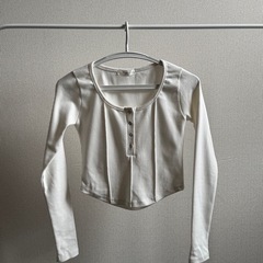 [韓国風]クロップレイヤードロングスリーブの画像