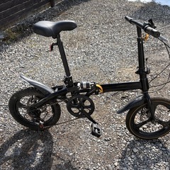 折り畳み自転車
の画像