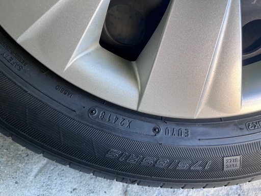 トヨタ純正 15インチ スチールホイール＋純正ホイールキャップ 4本　バリ溝