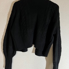 ニットカーディガン 黒の画像