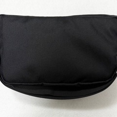 【新品未使用】アンダーアーマー 琉球ゴールデンキングス ショルダーバッグの画像