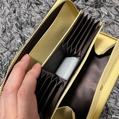カード入れ小銭も入る　長財布　新品未使用の画像