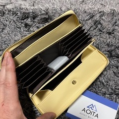 カード入れ小銭も入る　長財布　新品未使用の画像