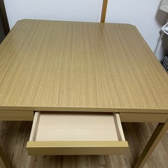 中古ハイこたつテーブル引き出し付きの画像