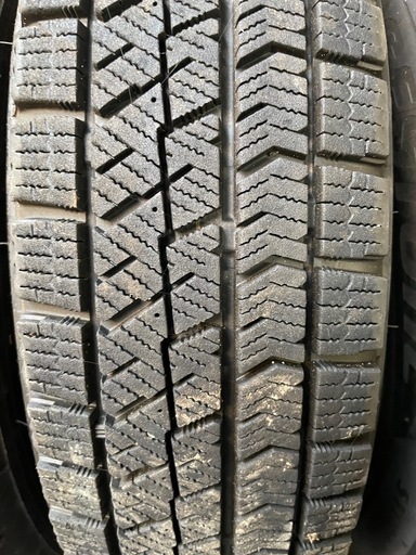タイヤのみホイール無しBRIDGESTONE スタッドレスタイヤ 13インチ タイヤのみホイール無しBRIDGESTONE スタッドレスタイヤ 13インチ