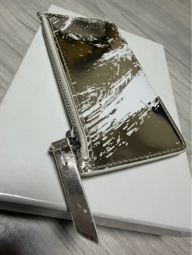 ★ 新品！☆Maison Margiela メタリックペイント カードケース 小銭入れ　正規品 メゾンマルジェラ フラグメントケース 