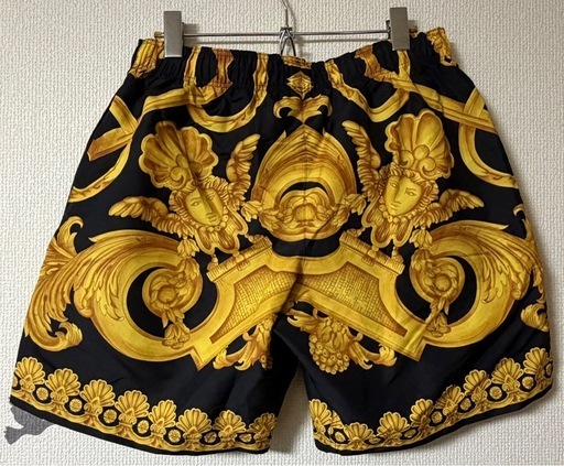 ★ VERSACE ヴェルサーチ スウィムショーツ ハーフパンツ メンズ 水着　正規品　ベルサーチ