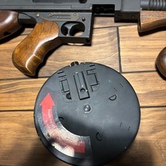 トンプソンの画像