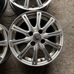 14インチアルミホイールの画像