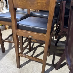 4脚あります！数ヶ月のみ使用　業務用椅子 marukatsu(丸勝) カウンターチェア カウンターイス 座面高62cm ハイチェアの画像