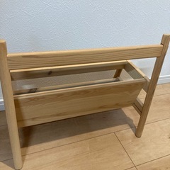 IKEA 絵本棚　本棚　フリサットの画像