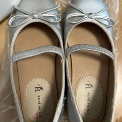 ロペピクニック　バレエシューズ　パンプス　シルバー　19センチ　キッズ　子供　入学式　卒園式の画像