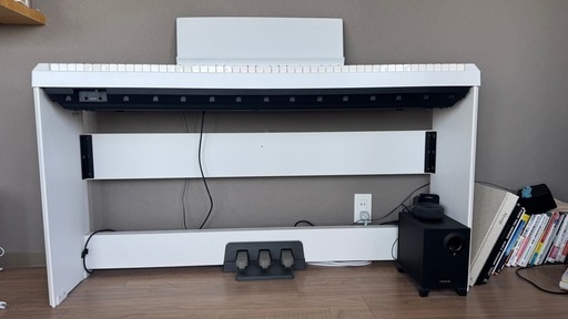 ? YAMAHA 電子ピアノ P-105 ホワイト｜88鍵盤｜動作確認済み