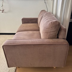 2人掛けコーデュロイソファの画像